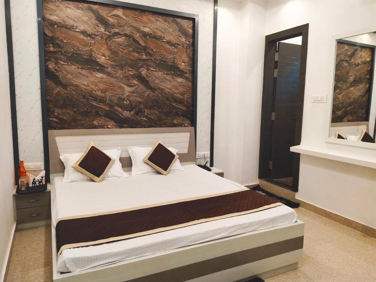 Hotel The Shree Jee Palace Mirzapur Exterior photo