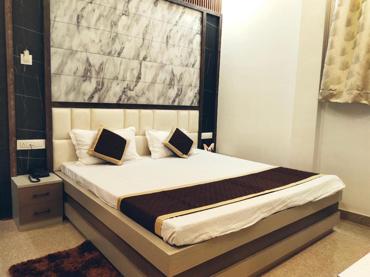 Hotel The Shree Jee Palace Mirzapur Exterior photo
